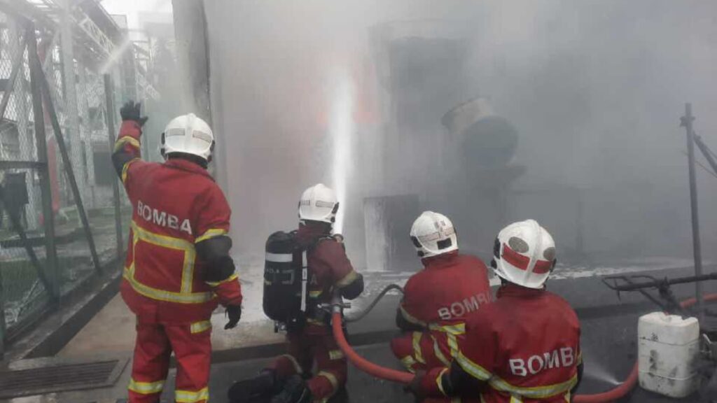 4 mangsa cedera ekoran insiden kebakaran bilik transformer di Petaling Jaya