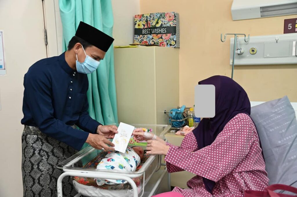 JAWI santuni 50 pesakit di Hospital Putrajaya melalui Program Ziarah Pesakit Siri 2
