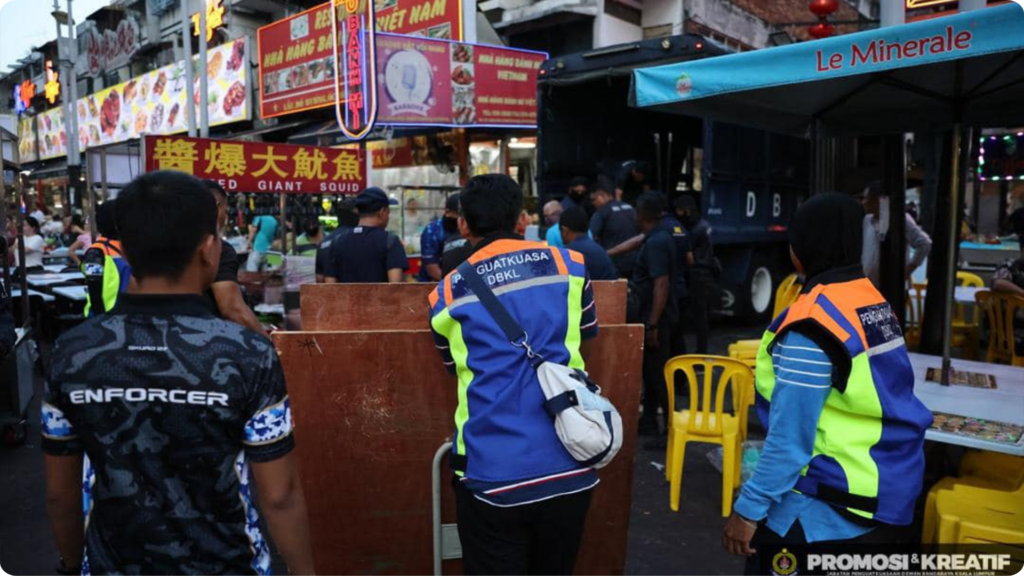 DBKL sita barangan 16 penjaja asing di Bukit Bintang